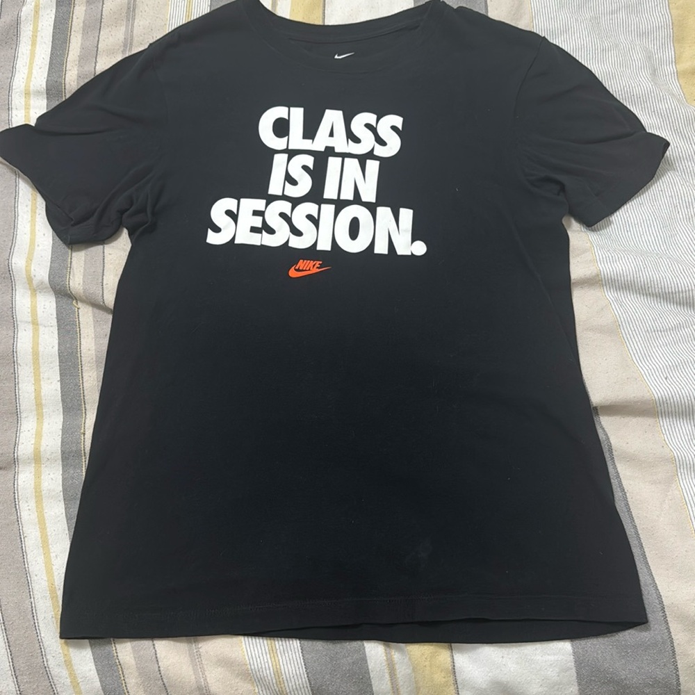 Black Nike t-shirt